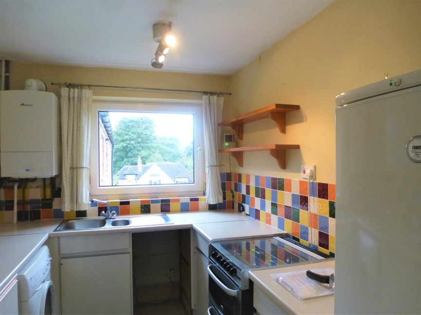 2 bedroom Flat for Letting Endymion Road, Hatfield, Hertfordshire