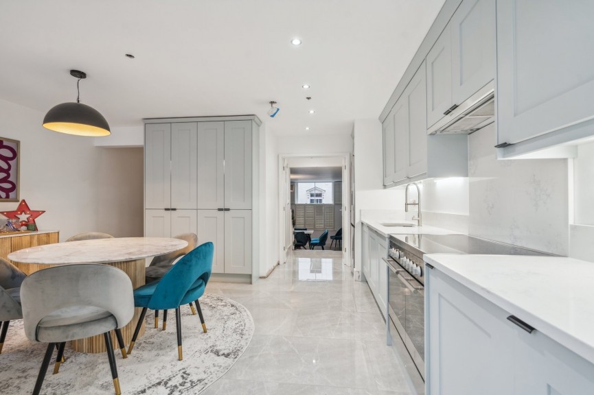 5 bedroom House for Sale Tilehouse Street, HITCHIN, Hertfordshire