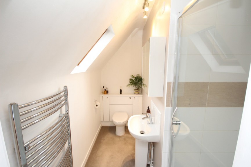 3 bedroom House for Sale Barrington Road, Letchworth Garden City, Hertfordshire