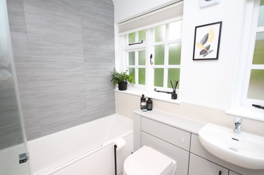 3 bedroom House for Sale Barrington Road, Letchworth Garden City, Hertfordshire