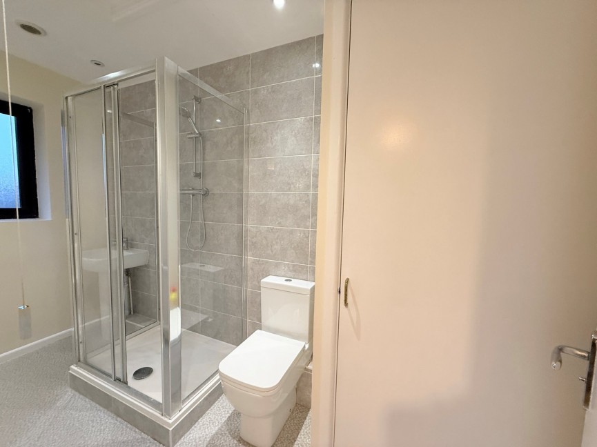 2 bedroom House for Letting Badgers Close, Flitwick, Bedfordshire