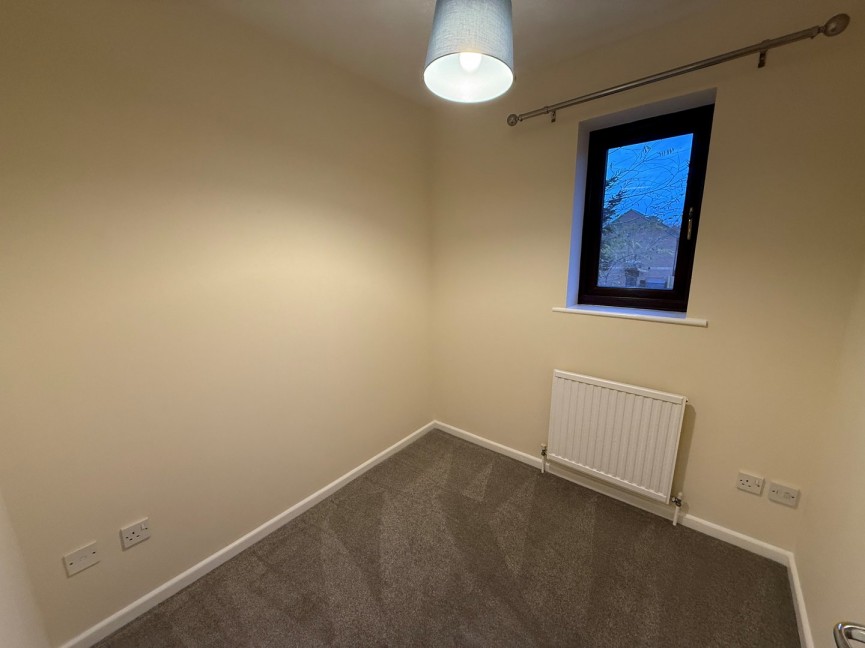 2 bedroom House for Letting Badgers Close, Flitwick, Bedfordshire
