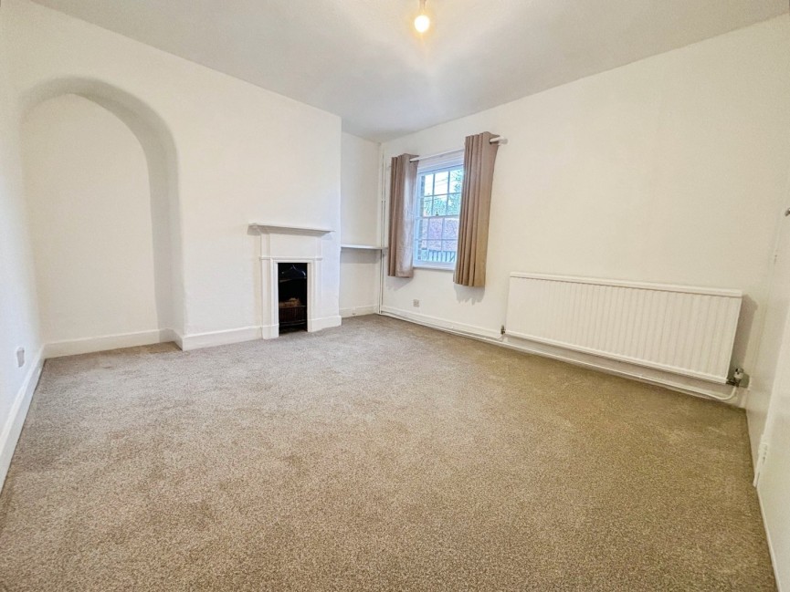2 bedroom House for Letting Church Street, Hatfield, Hertfordshire