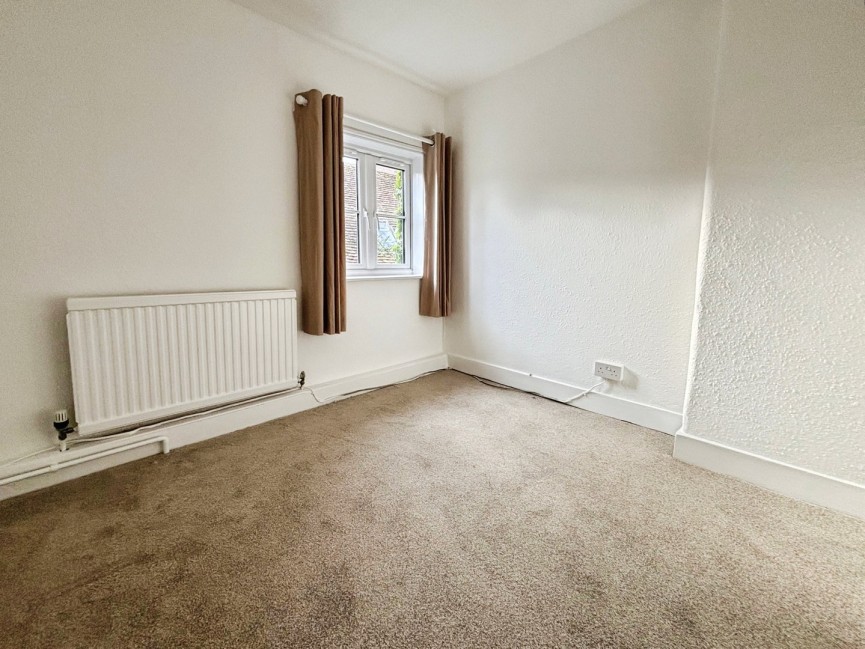 2 bedroom House for Letting Church Street, Hatfield, Hertfordshire