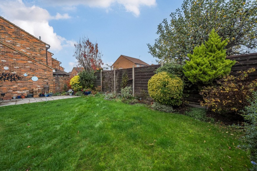 3 bedroom House for Sale Tythe Barn Close, Westoning, Bedfordshire