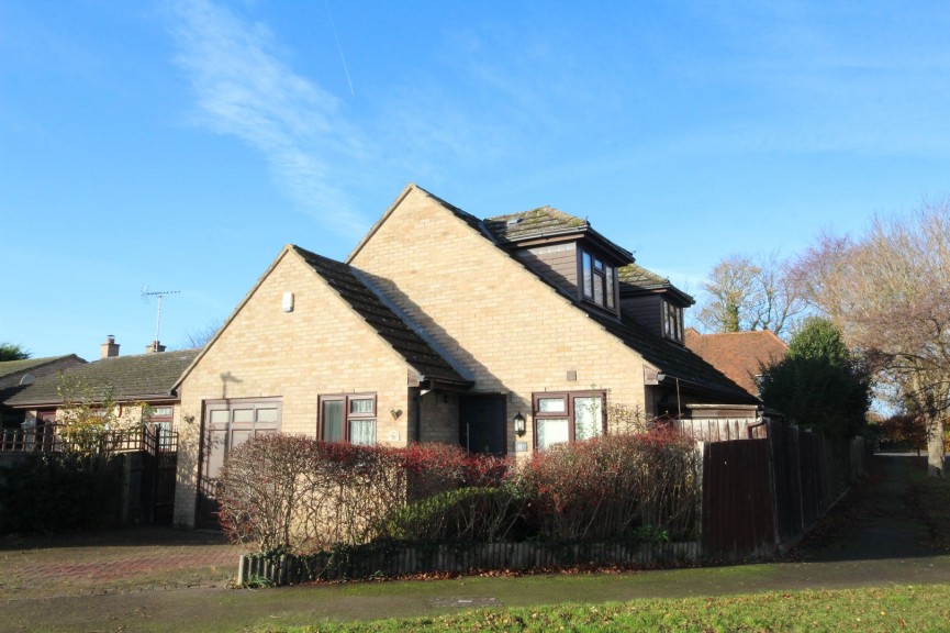 3 bedroom House for Sale Romany Close, Letchworth Garden City, Hertfordshire