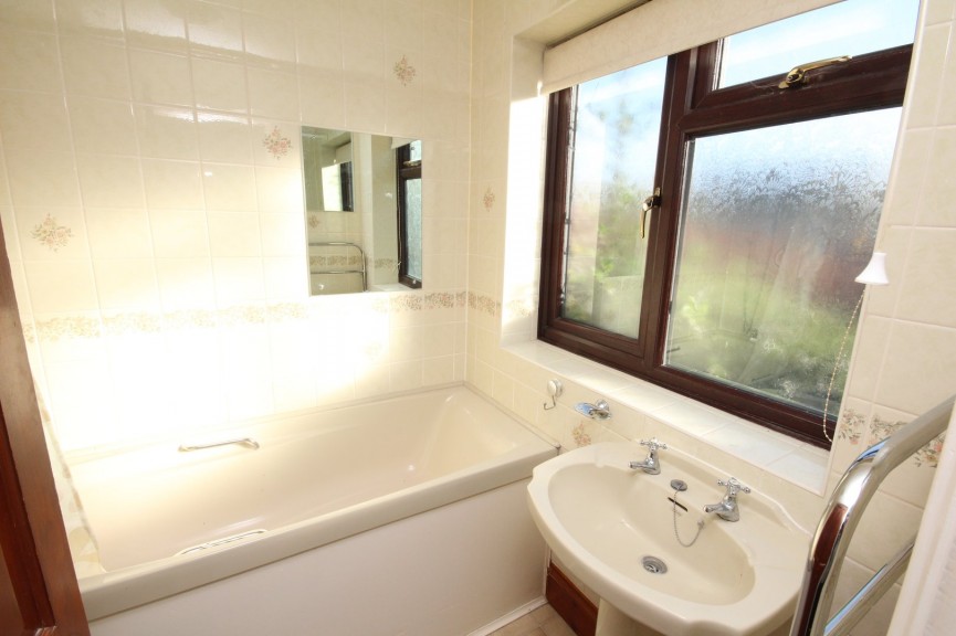 3 bedroom House for Sale Romany Close, Letchworth Garden City, Hertfordshire
