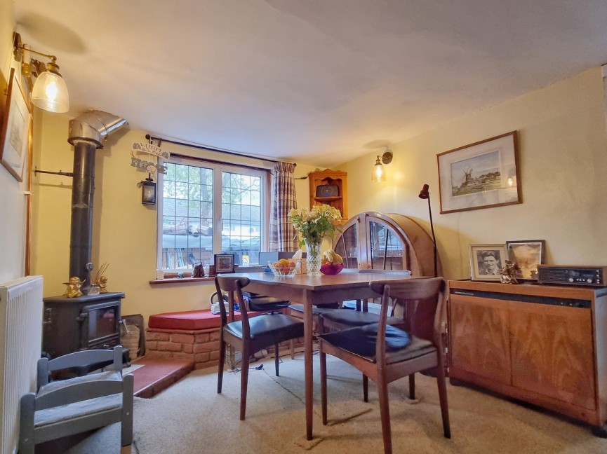 2 bedroom House for Sale Silsoe, Bedfordshire