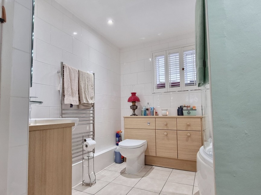 2 bedroom House for Sale Silsoe, Bedfordshire