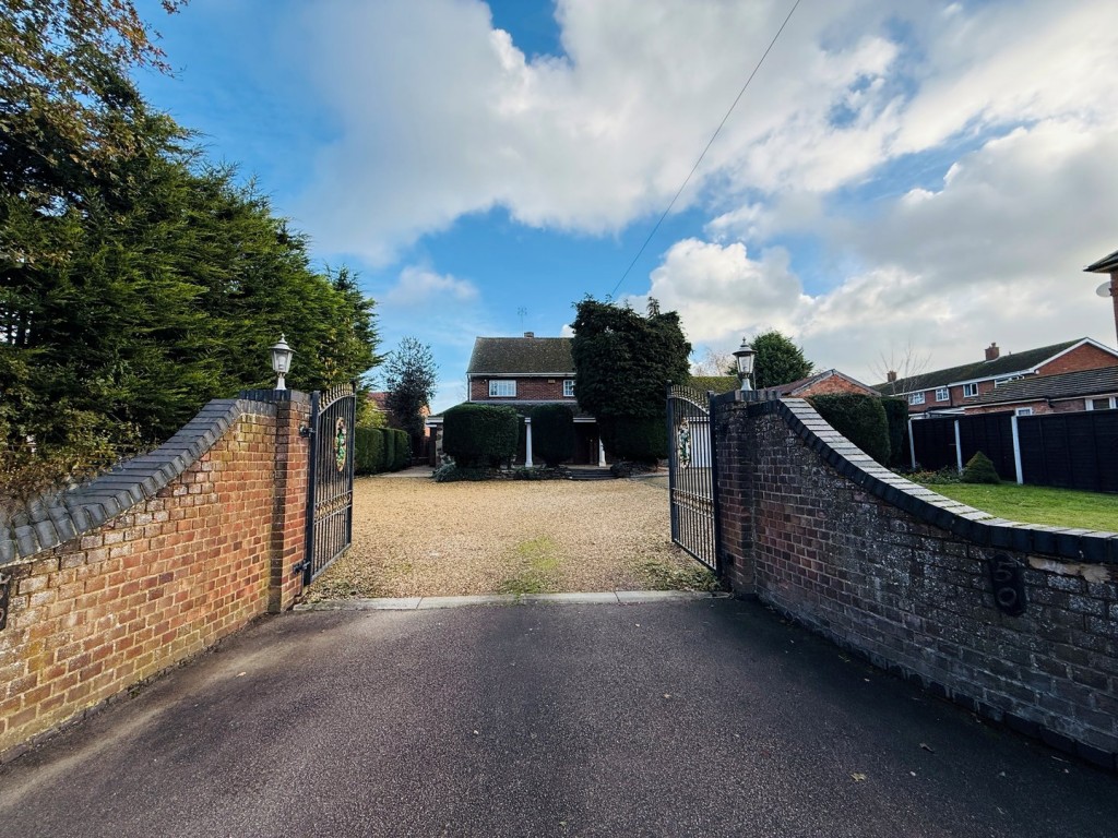 High Street, Flitwick