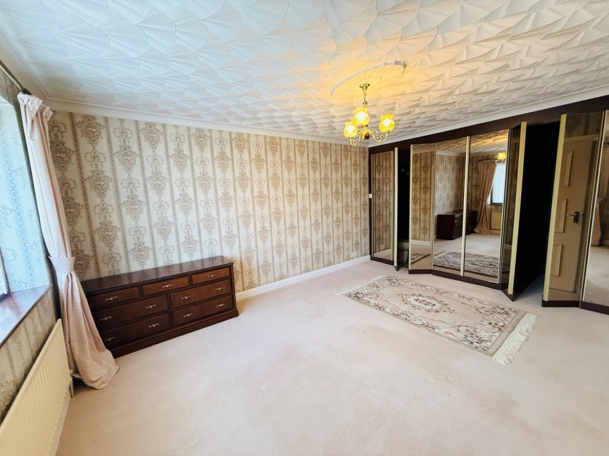 3 bedroom House for Letting High Street, Flitwick