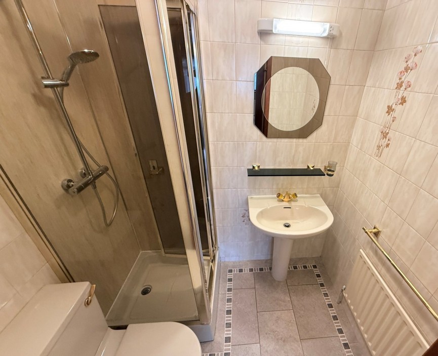 3 bedroom House for Letting High Street, Flitwick