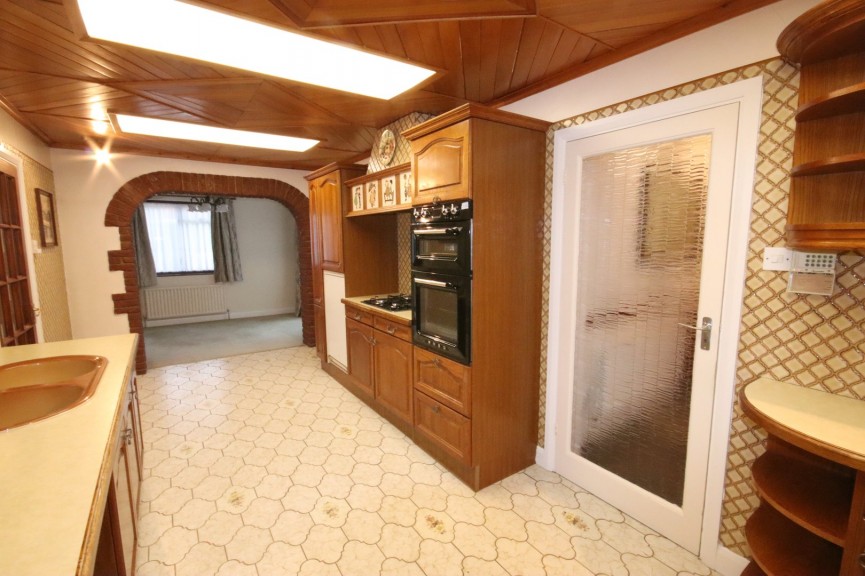 3 bedroom House for Letting High Street, Flitwick