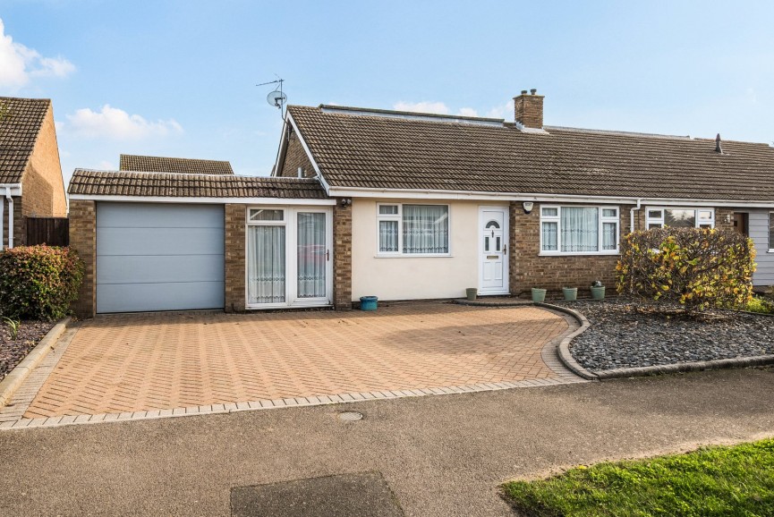 3 bedroom House for Sale Gravel Pit Road, Flitwick, Bedfordshire