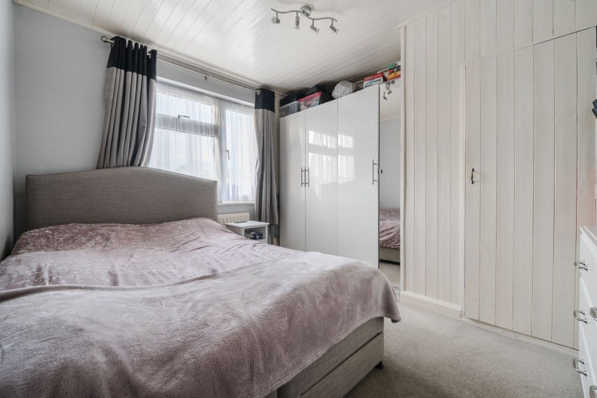 3 bedroom House for Sale Hitchin Road, Stotfold, Bedfordshire