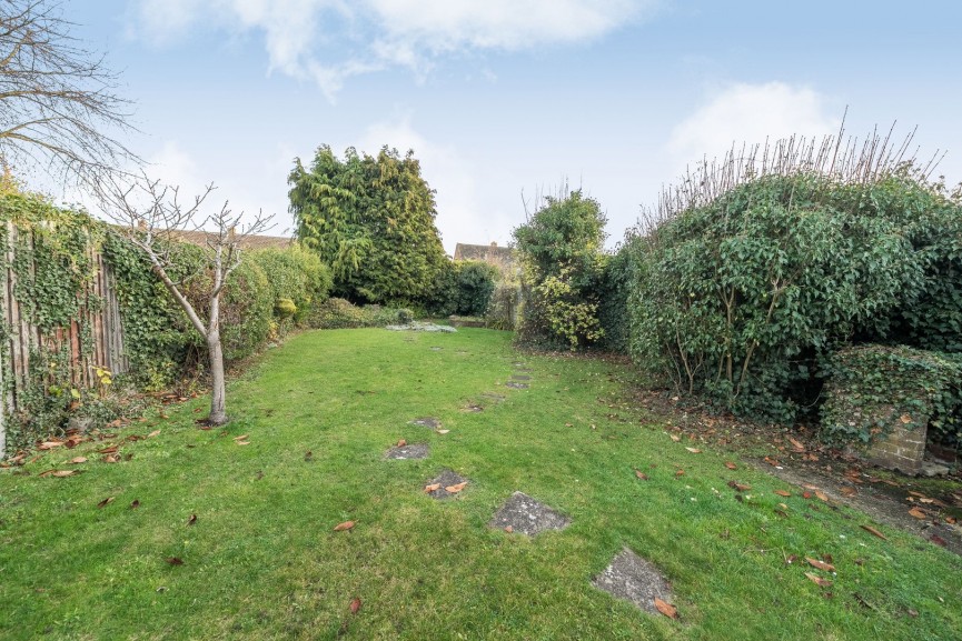 3 bedroom House for Sale Hitchin Road, Stotfold, Bedfordshire