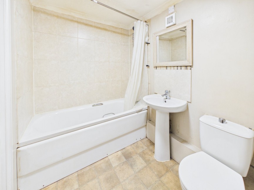 1 bedroom Flat for Sale Bedford Road, Sandy, Bedfordshire