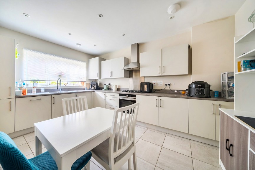 3 bedroom House for Sale Clifton, Shefford, Bedfordshire