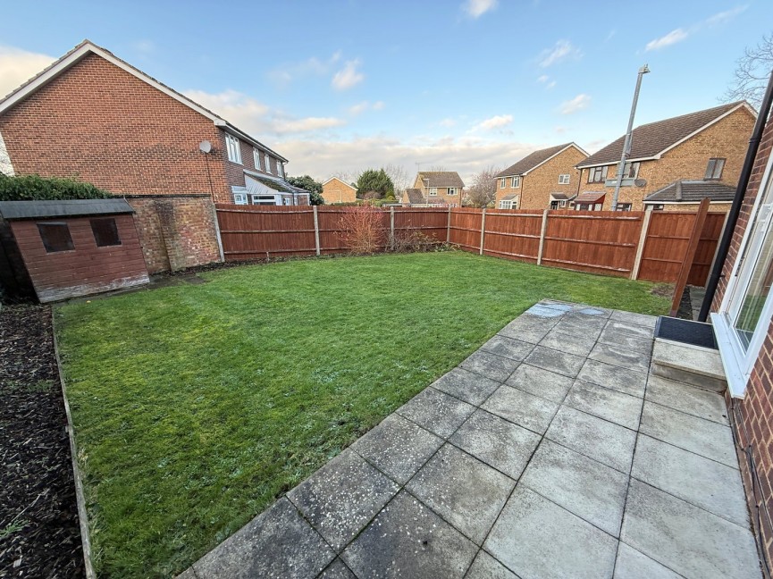 3 bedroom House for Letting Buttermere Close, Flitwick, Bedfordshire