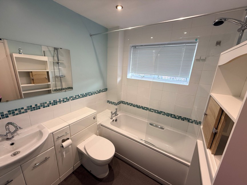 3 bedroom House for Letting Buttermere Close, Flitwick, Bedfordshire