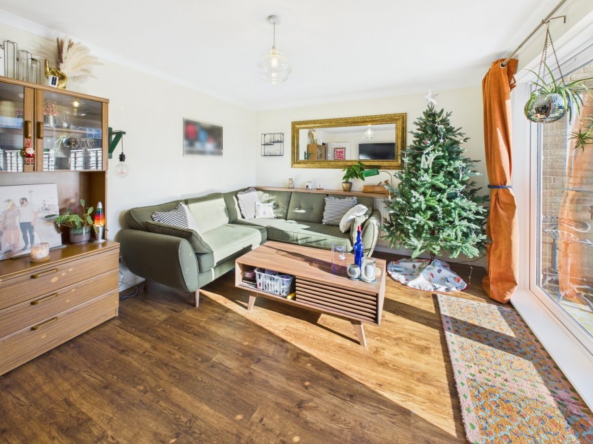 3 bedroom House for Sale Urban Way, Biggleswade, Bedfordshire