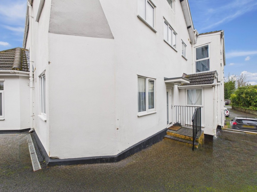 1 bedroom Flat for Sale Green Drift, Royston