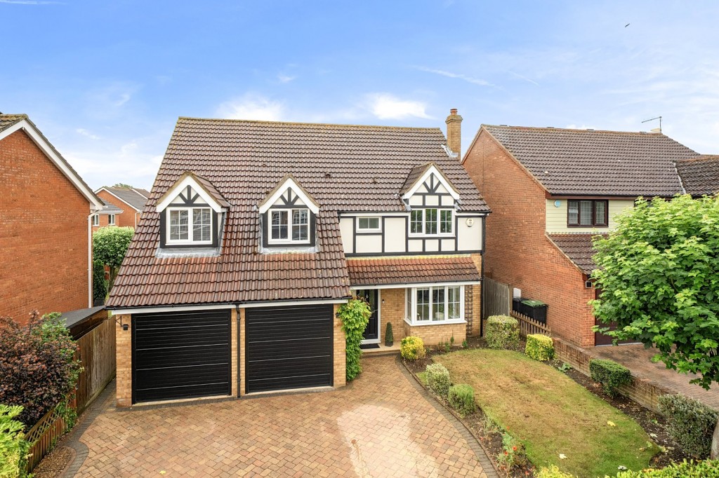 Purcell Way, Shefford, Bedfordshire