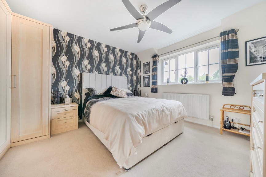 5 bedroom House for Sale Purcell Way, Shefford, Bedfordshire