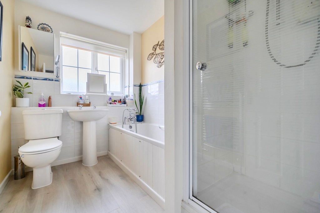 Purcell Way, Shefford, Bedfordshire