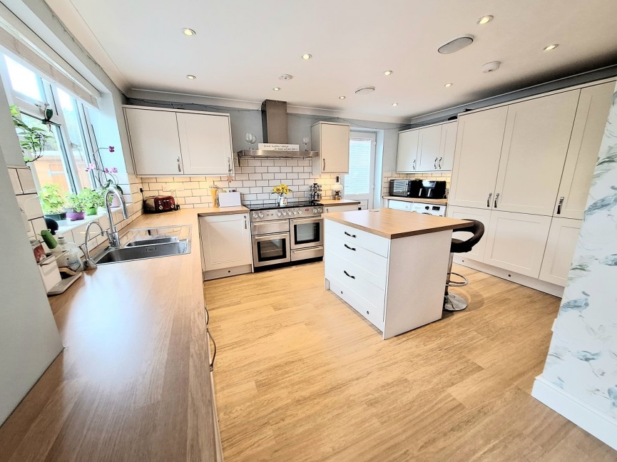 4 bedroom House for Sale Dunton, Biggleswade, Bedfordshire