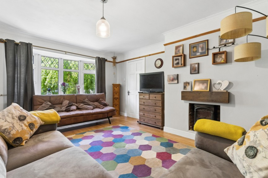 3 bedroom House for Sale St Augustine Close, Hitchin, Hertfordshire