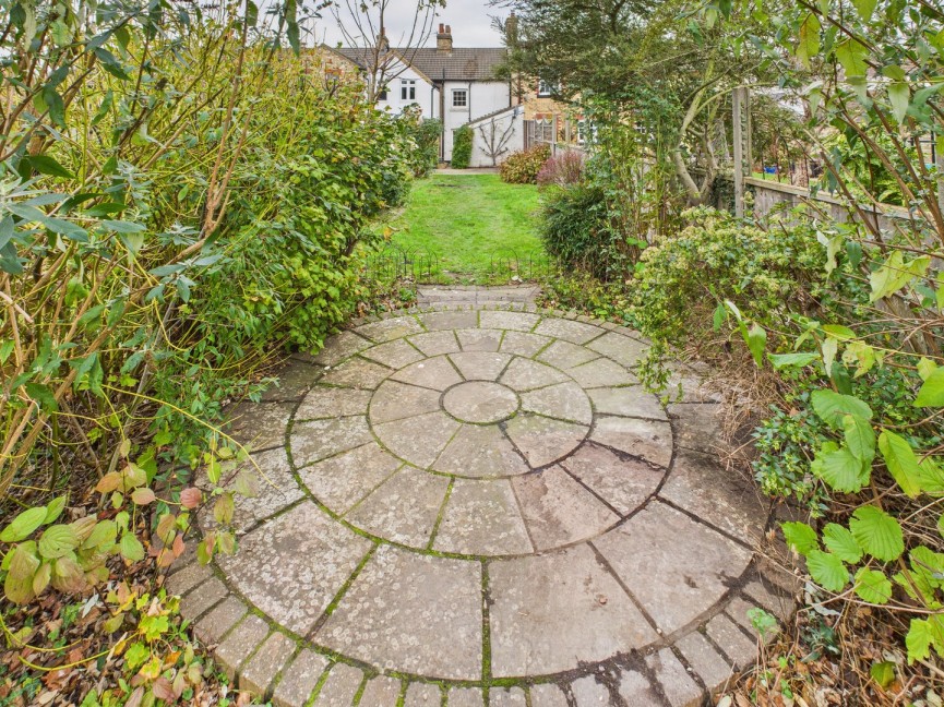 2 bedroom House for Sale Pembroke Road, BALDOCK, Hertfordshire