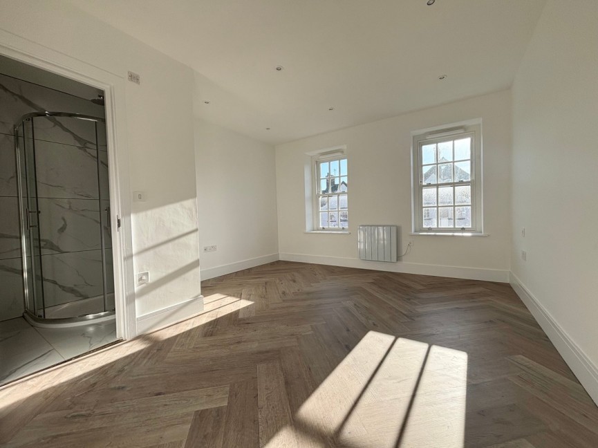 2 bedroom Flat for Letting Leys Avenue, Letchworth Garden City, Hertfordshire