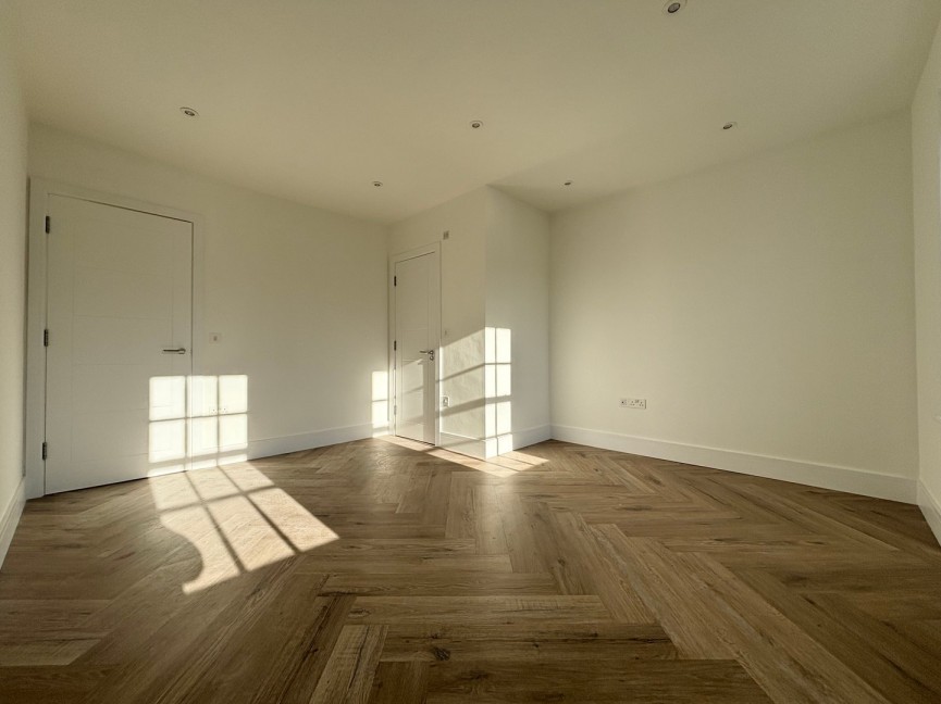 2 bedroom Flat for Letting Leys Avenue, Letchworth Garden City, Hertfordshire