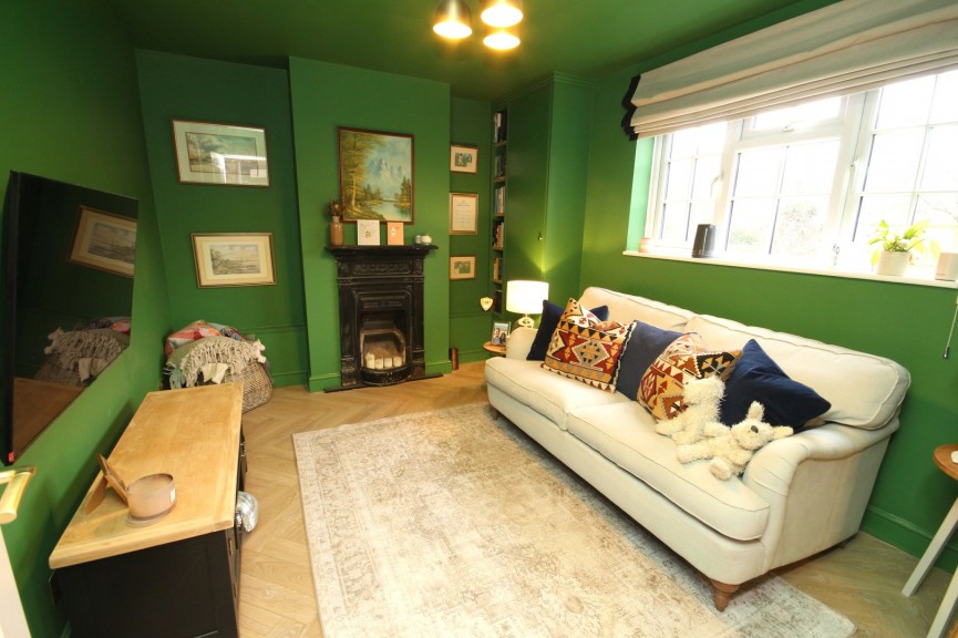 3 bedroom House for Letting Paddock Close, Letchworth Garden City, Hertfordshire