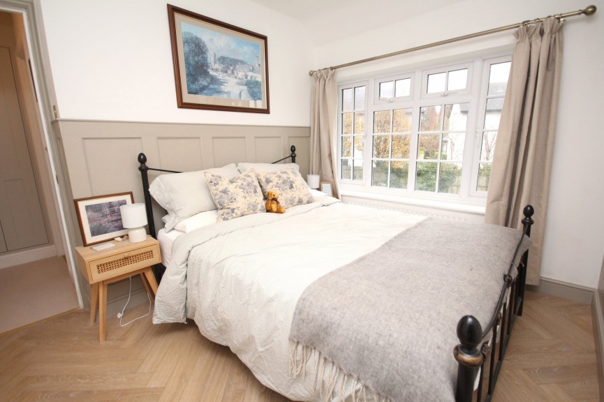 3 bedroom House for Letting Paddock Close, Letchworth Garden City, Hertfordshire