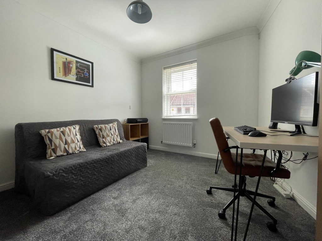 Jupiter Way, Biggleswade, Bedfordshire