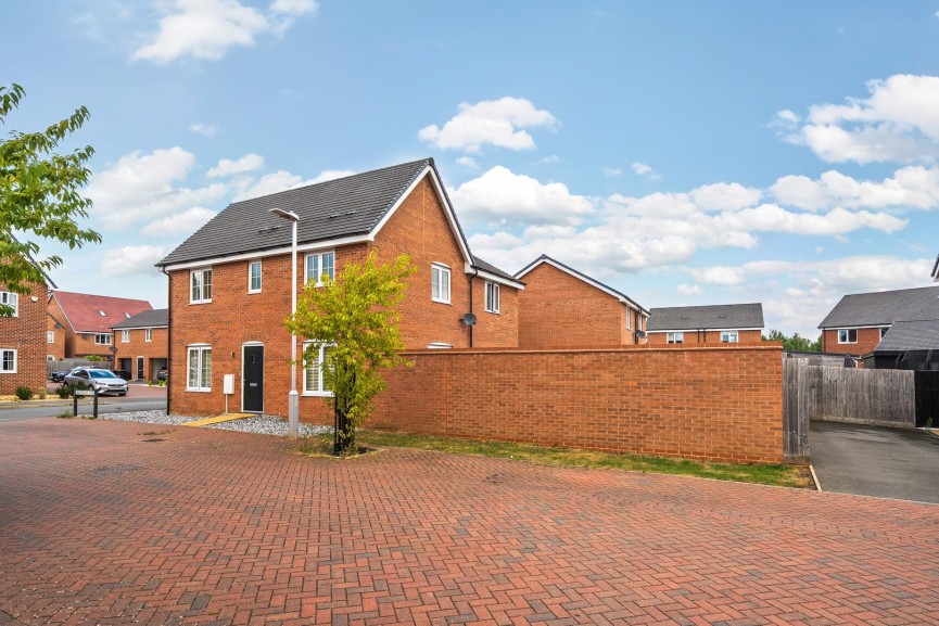 3 bedroom House for Sale Nightingale Lane, Flitwick, Bedfordshire