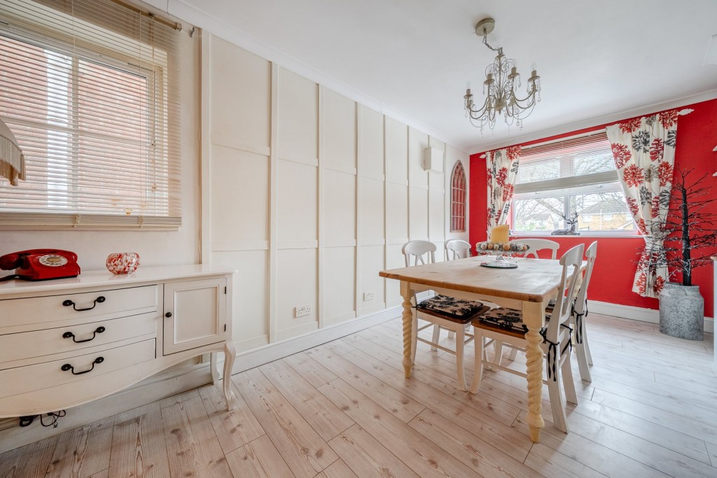 Montgomery Avenue, Shefford, Bedfordshire