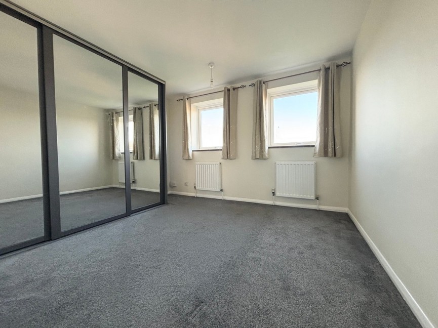 3 bedroom Flat for Letting Mead End, Biggleswade, Bedfordshire
