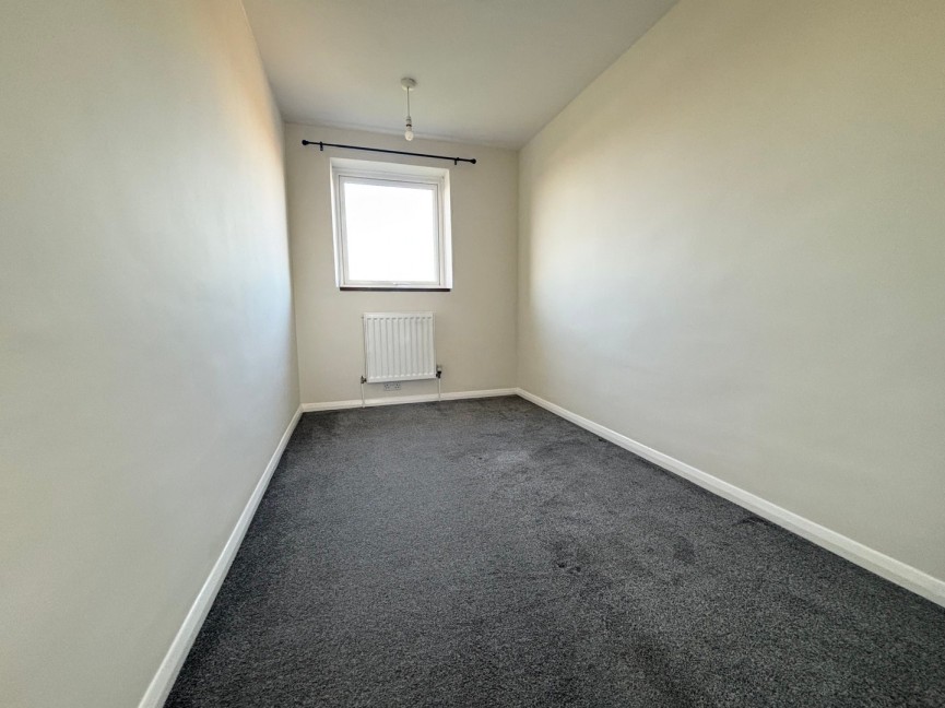 3 bedroom Flat for Letting Mead End, Biggleswade, Bedfordshire