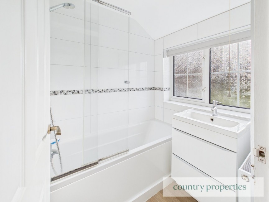 3 bedroom House for Letting Malmsdale, Welwyn Garden City, Hertfordshire