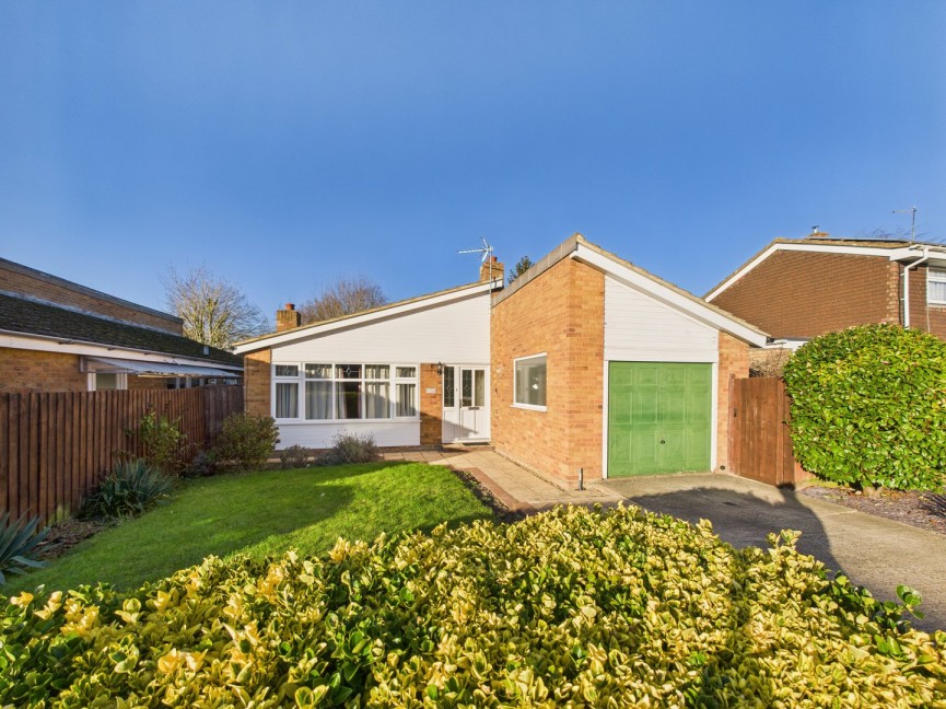 3 bedroom Bungalow for Sale Meldreth, Royston, Cambridgeshire