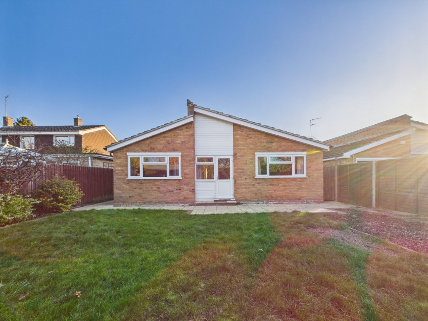 3 bedroom Bungalow for Sale Meldreth, Royston, Cambridgeshire