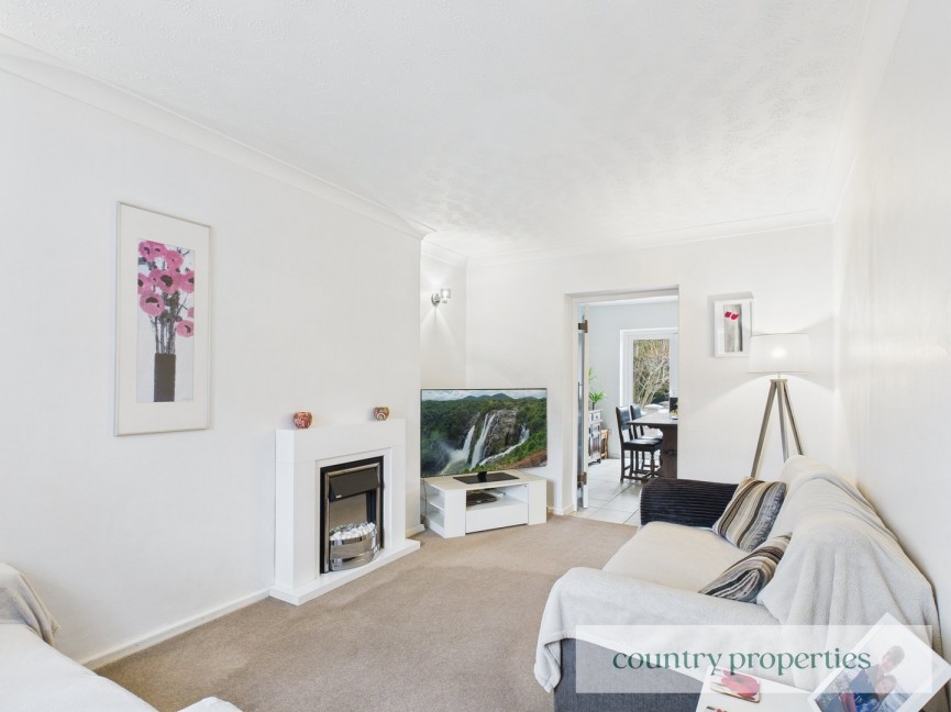 3 bedroom House for Sale London Road, Welwyn, Hertfordshire