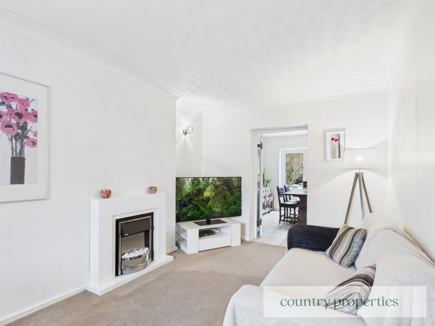 3 bedroom House for Sale London Road, Welwyn, Hertfordshire