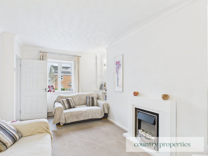 3 bedroom House for Sale London Road, Welwyn, Hertfordshire