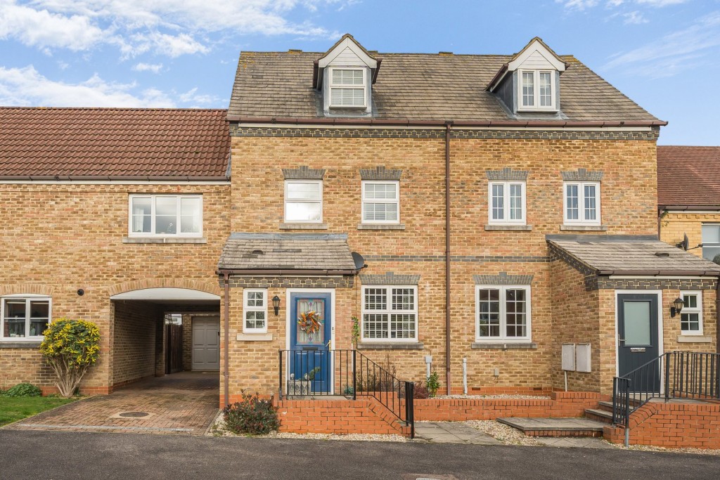 Kingfisher Road, Shefford, Bedfordshire