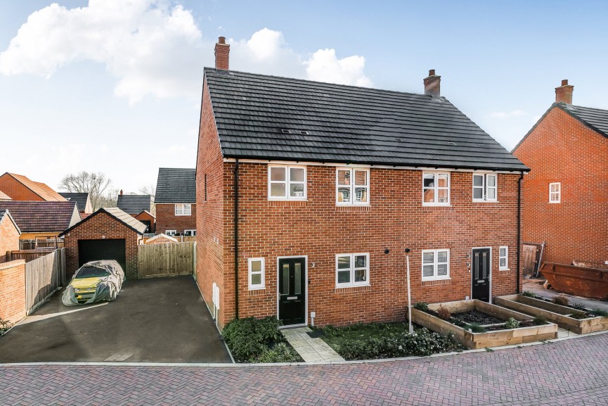 3 bedroom House for Sale Binyon Gardens, Stotfold