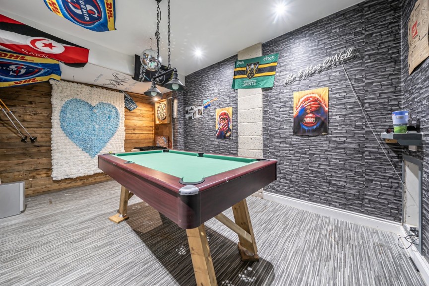 4 bedroom House for Sale Plough Lane, Shefford, Bedfordshire